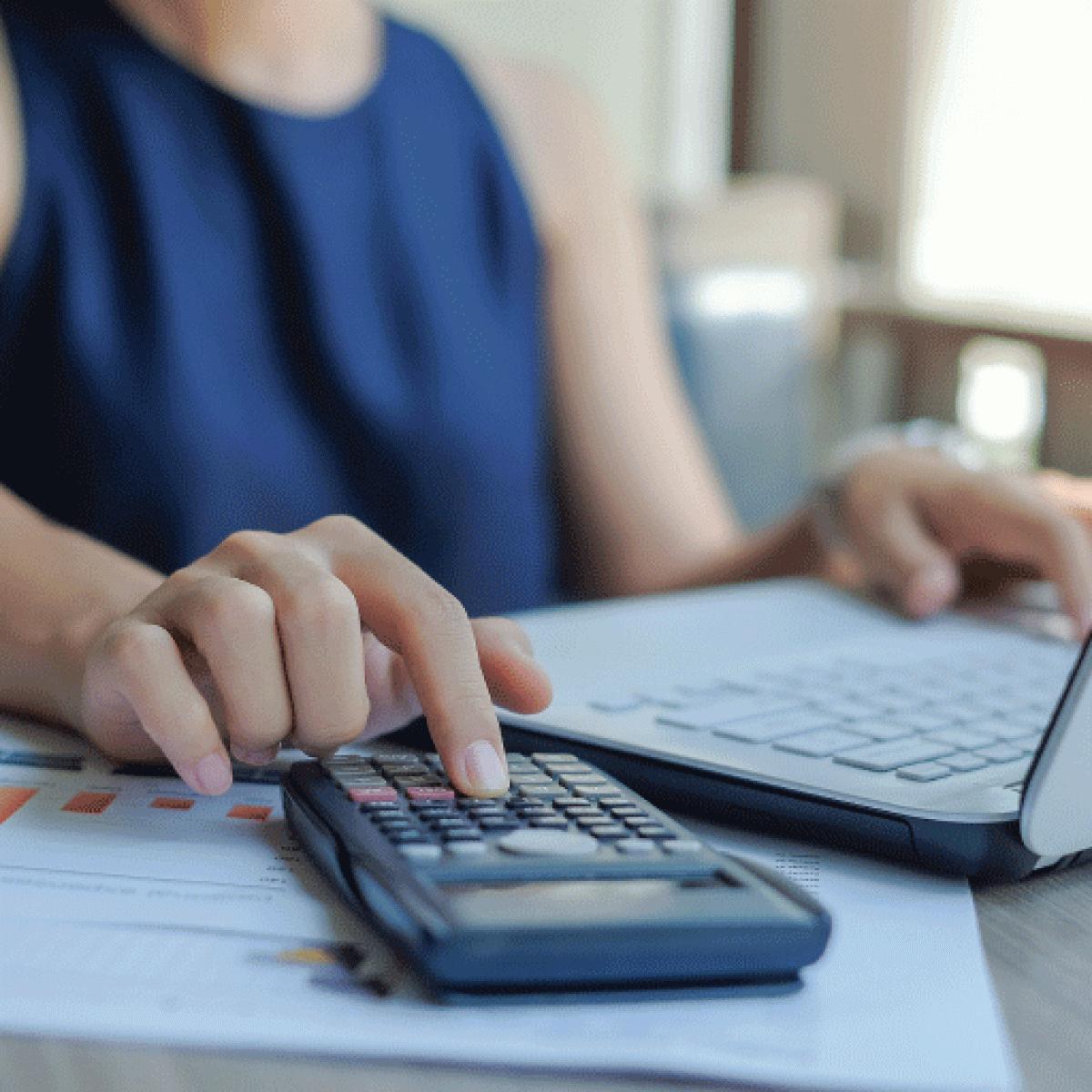 Orçamento para empreendedores: Como criar e manter um planejamento financeiro eficaz para o seu negócio. Lucrefy