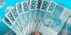 Dicas para fazer o 13º salário render, quitar dívidas e investir. Conheça a Lucrefy, controle financeiro pelo WhatsApp.