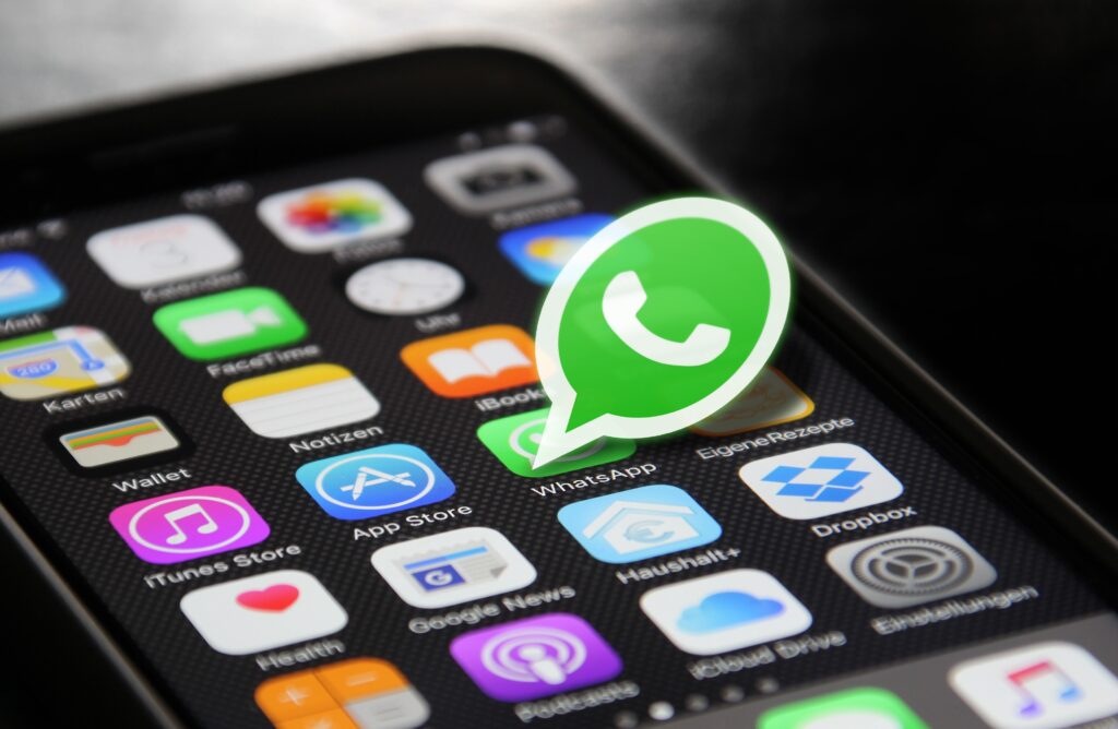Pequeno empreendedor, comece a controlar as finanças pelo WhatsApp. Organize o caixa, registre entradas e saídas e tome decisões rápidas.